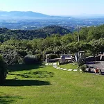 Ivo House *