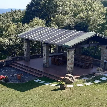 Ivo House Holiday home Vezza