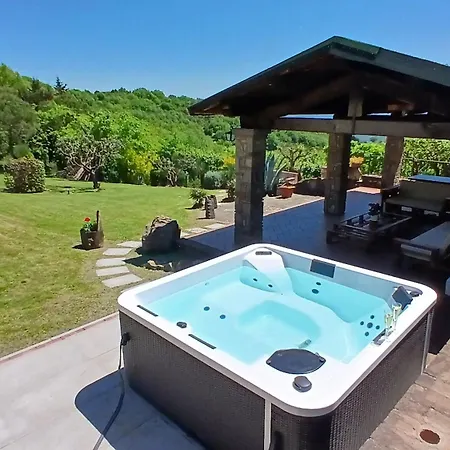 Holiday home Ivo House